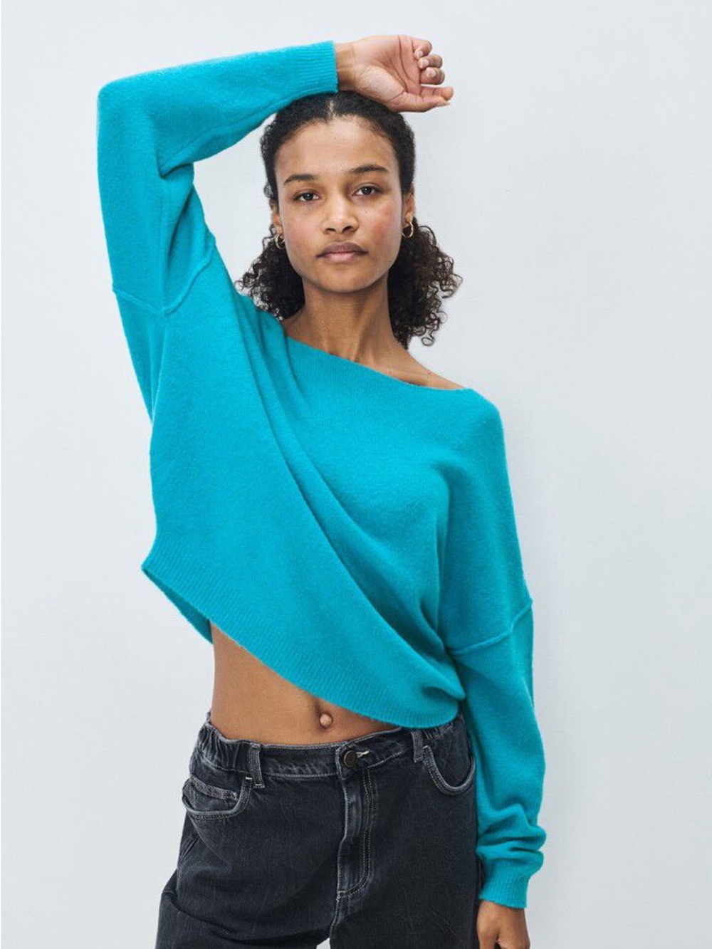 American Vintage Teal Off-Shoulder Relaxed Knit Sweater